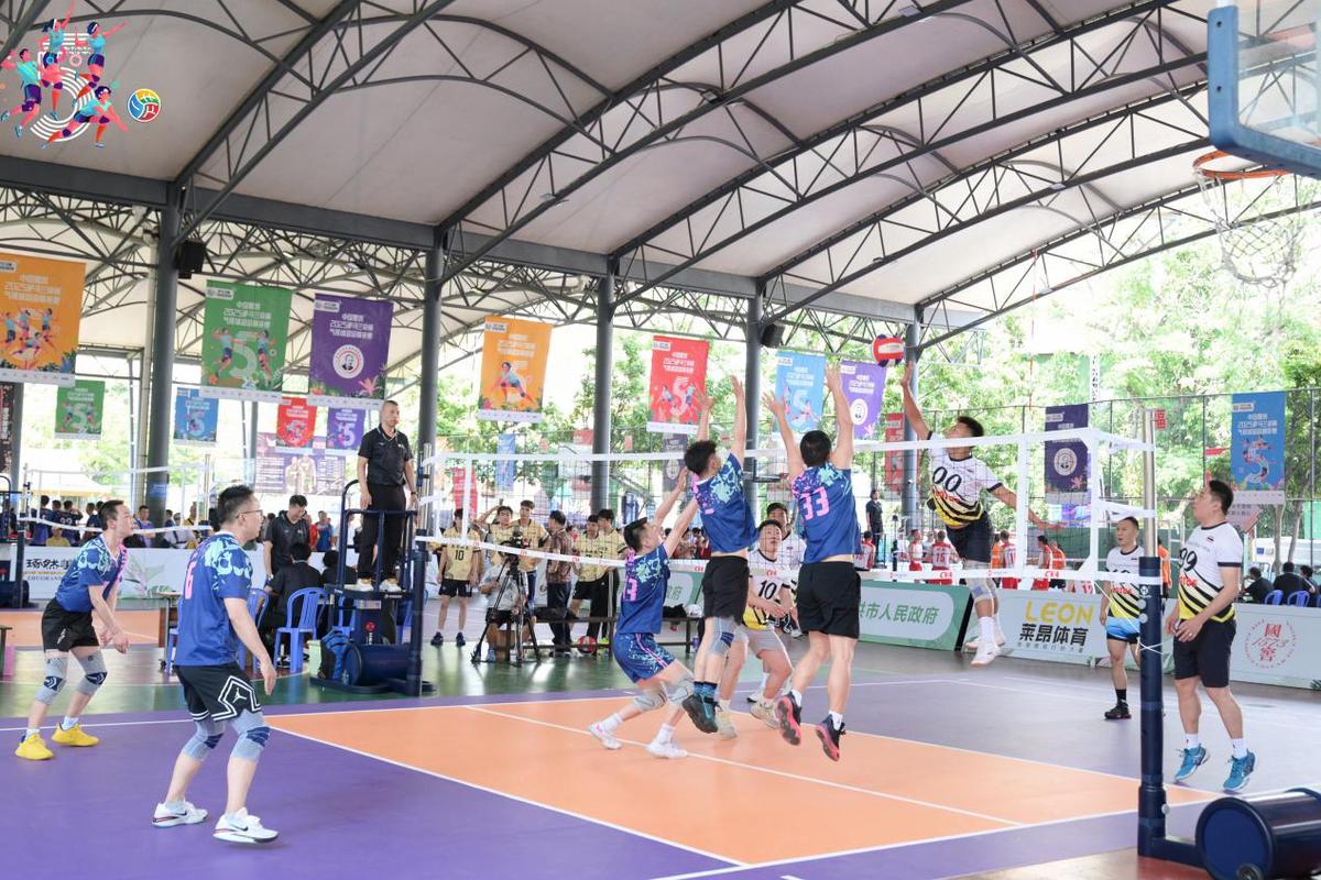 皇马双星伤愈在即！赫伊森卡马文加或战塞尔塔，后防线告急考验银河战舰