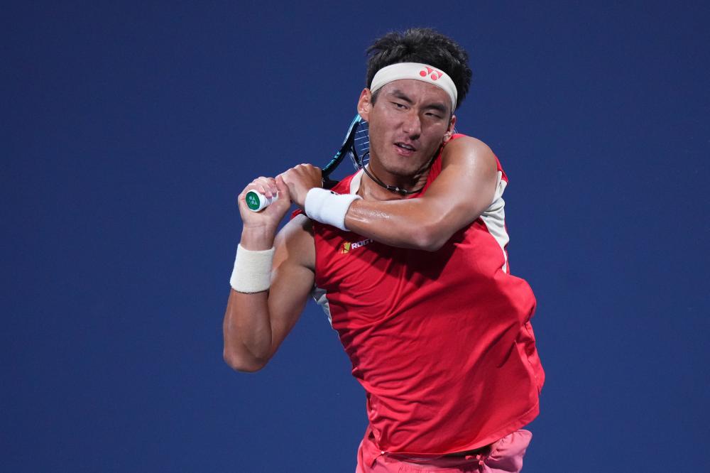 官方：格雷米奥主帅梅内塞斯下课